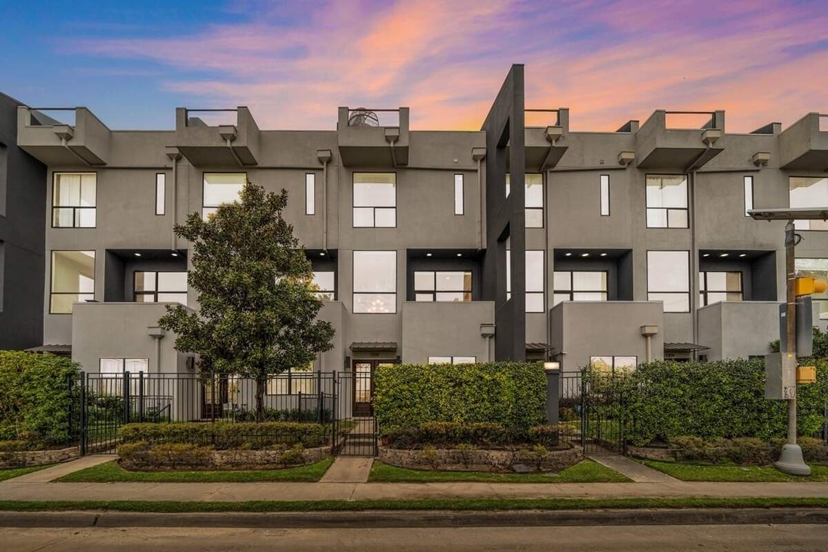 1308 W Dallas Street, Houston, Texas 77019