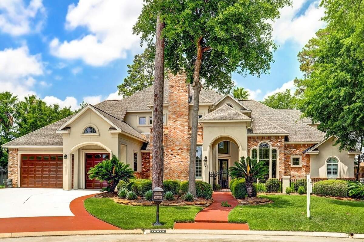 16615 Champagne Falls Court, Spring, Texas 77379