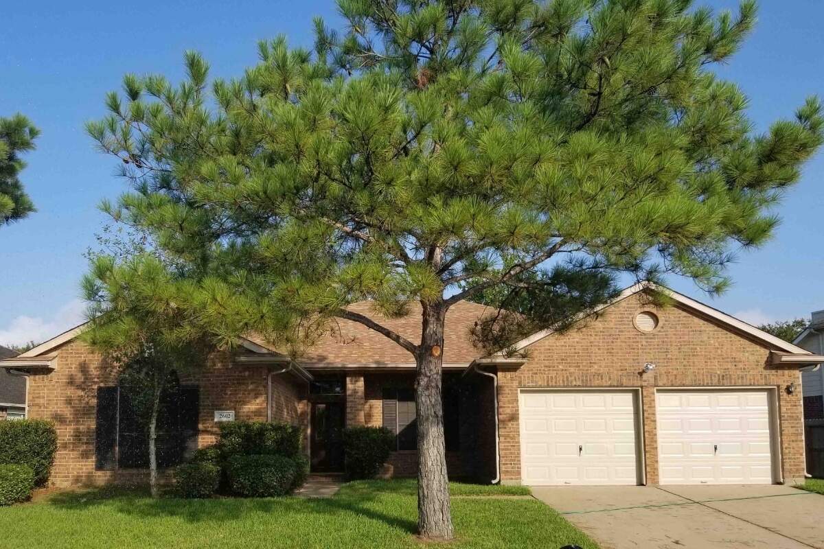 2602 Cross Tide Lane, Friendswood, TX 77546