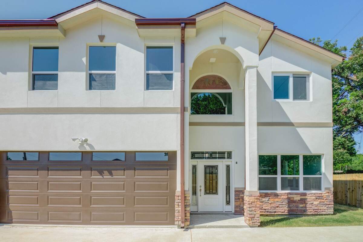 4801 Griggs Road B Houston, TX 77021