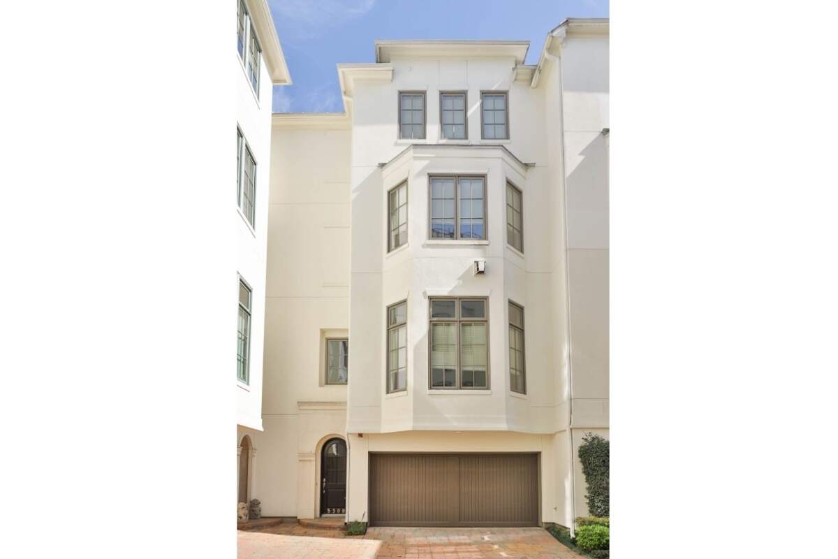 5308 La Branch Street, Houston, Texas 77004