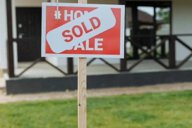 How To Get Your Home Ready To Sell (Without a Realtor®)