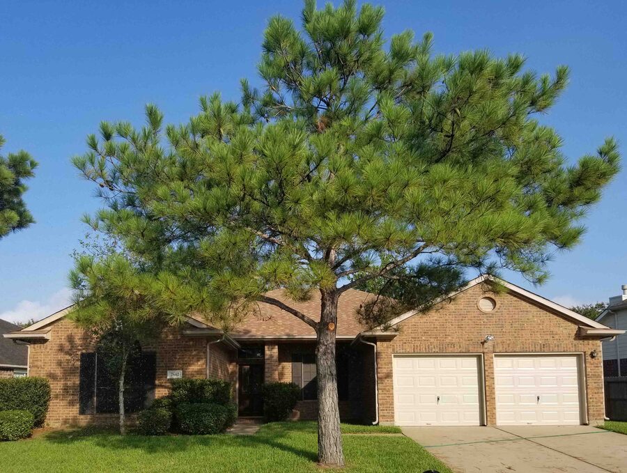 Home sold by Creekstone Real Estate in Friendswood