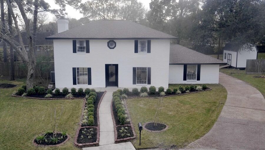 Home sold by Creekstone Real Estate in Friendswood